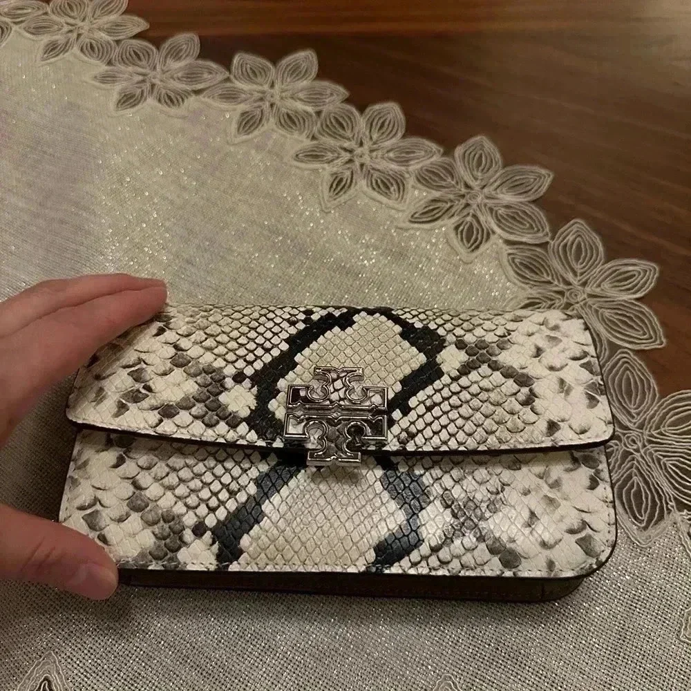 Tory Burch Warm White And Black Bag